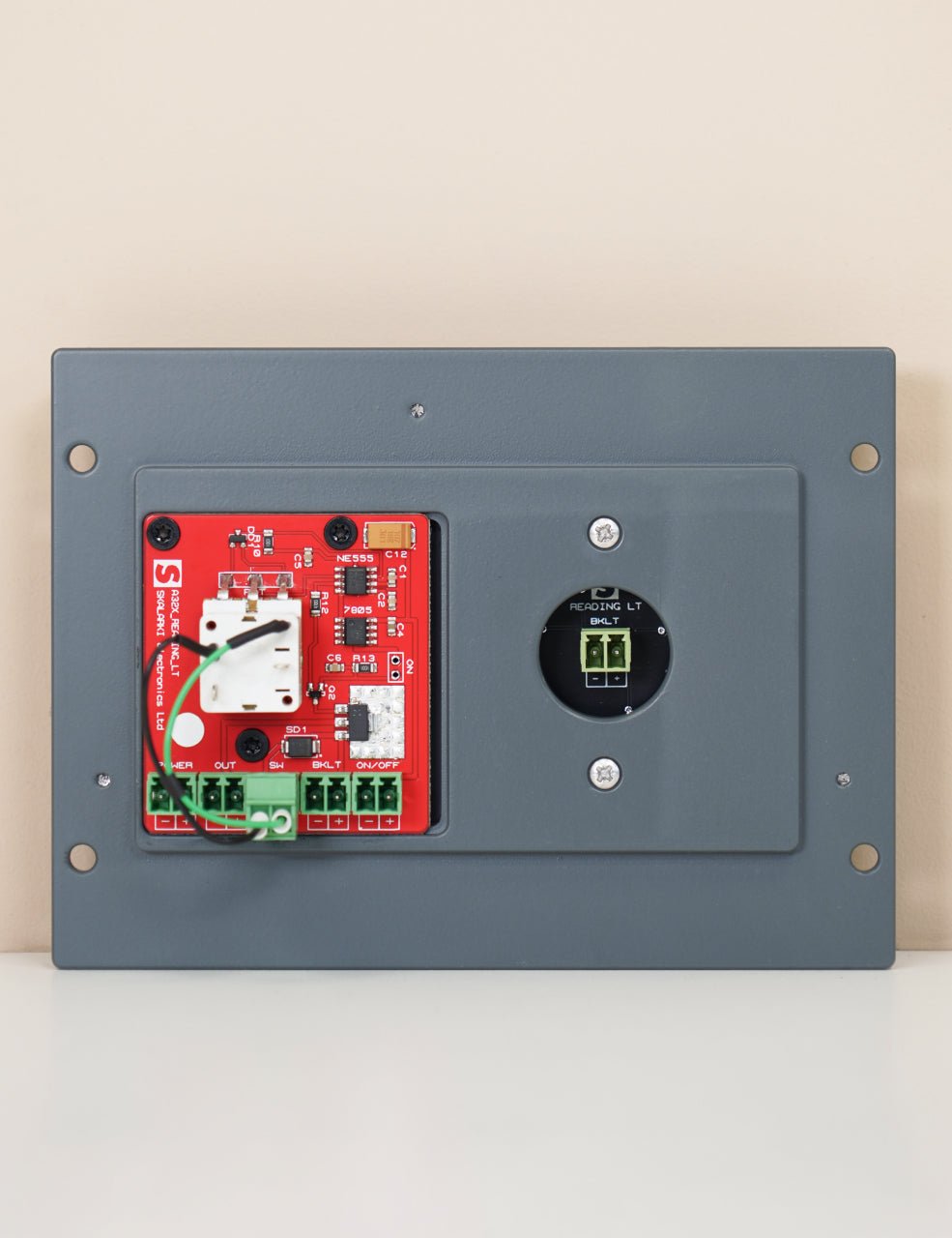 A32X - HOMELine AFT Reading Light (54VU) - SKALARKI electronics Ltd