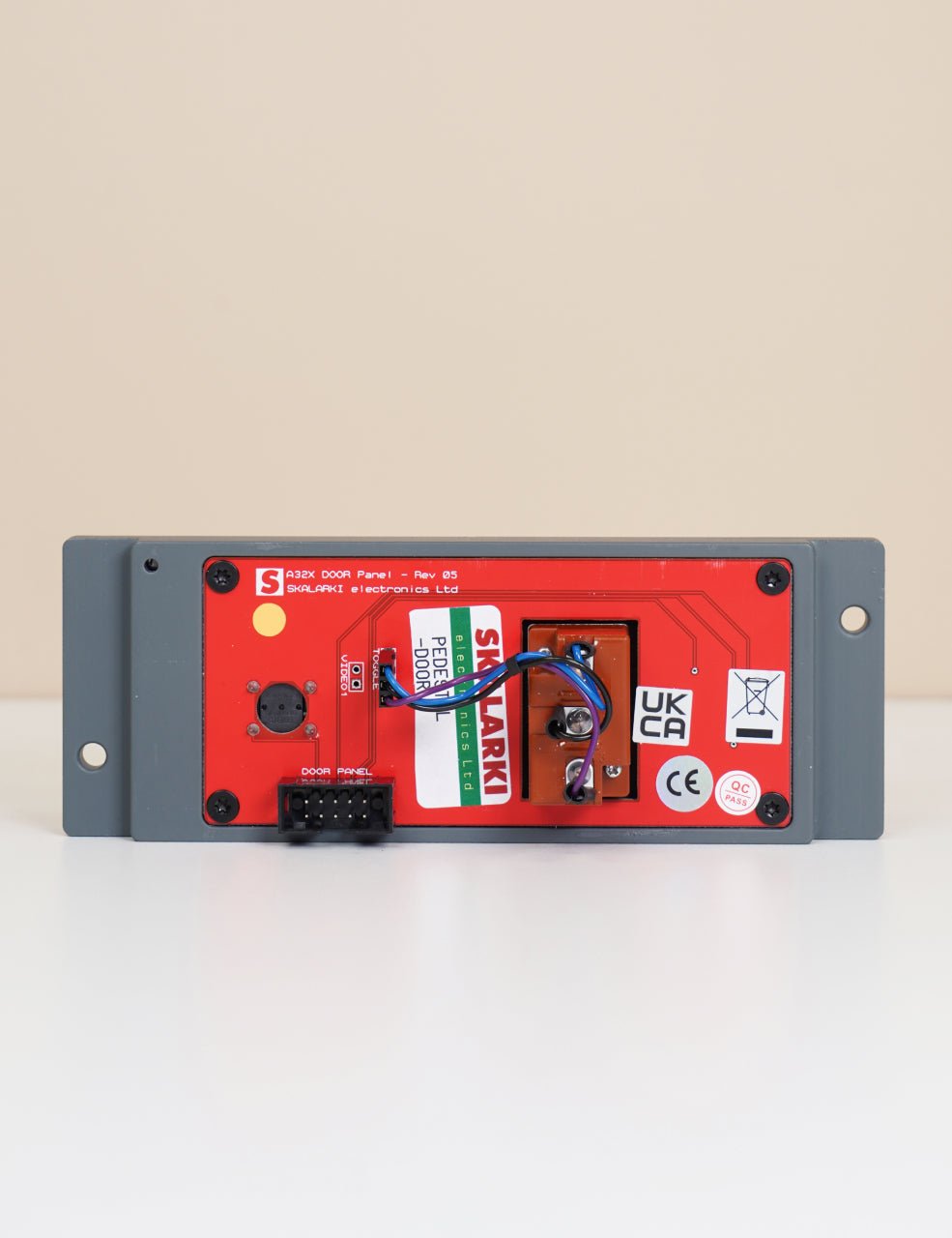 A32X - HOMELine Door Panel - SKALARKI electronics Ltd - Airbus A320 - Flight Sim