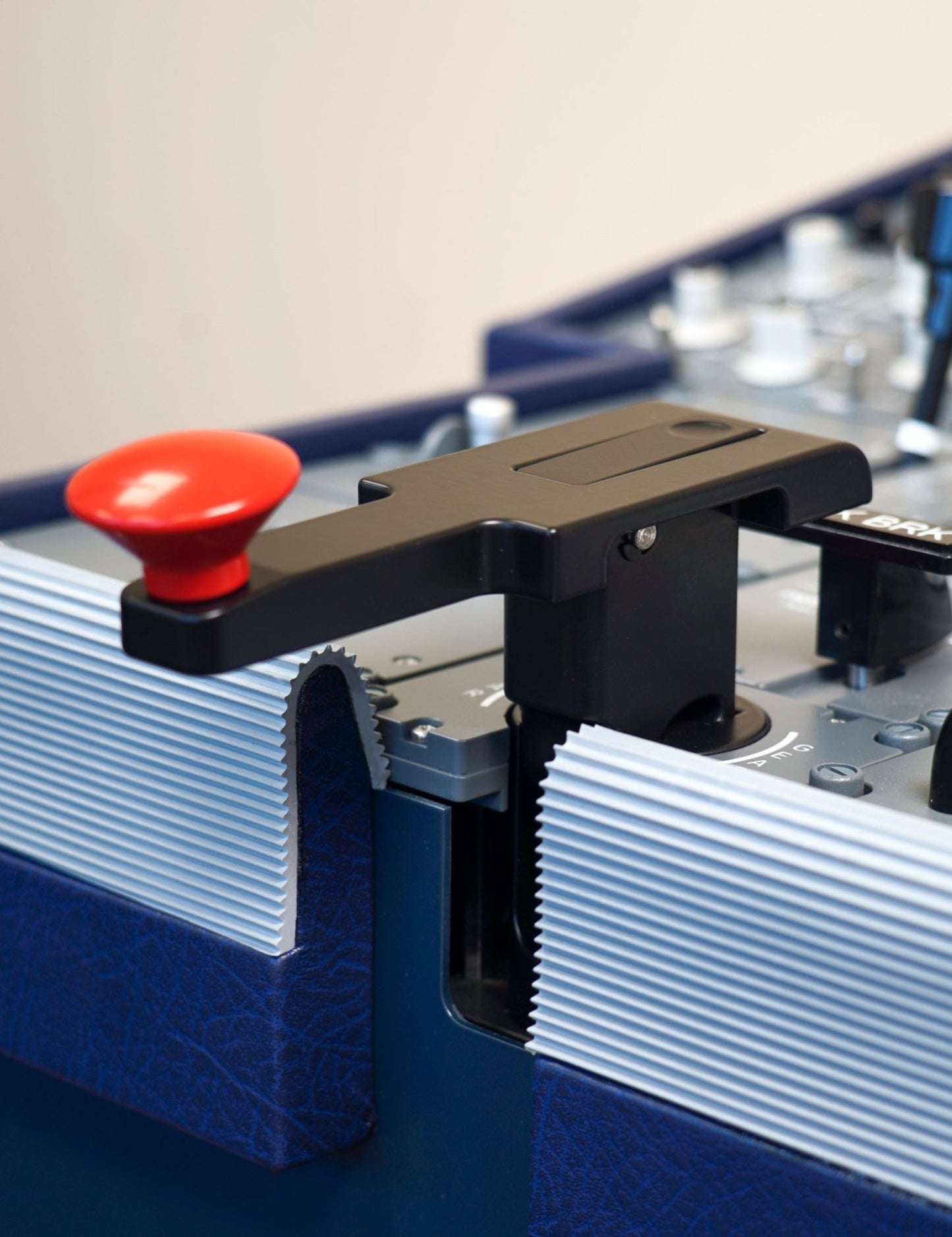 A32X - PROLine - Pedestal (P&P) - SKALARKI electronics Ltd
